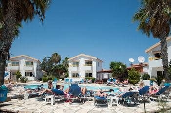 Bellini Bungalows4