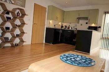 Alpha Apartments2