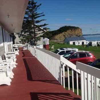 Hotel Motel Rocher Perce B&B
