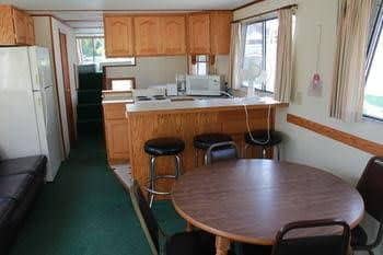 Rainy Lake Houseboats Rainy Lake Houseboats