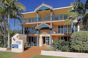 Sea Breeze Apartments0