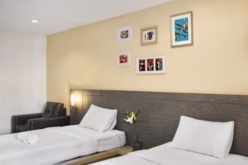 Standard Twin Room