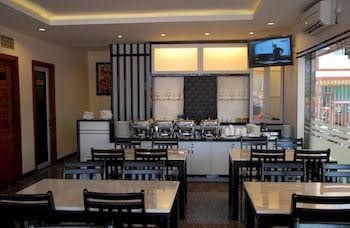 Hotel Golden Gate0