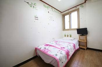 Gana Myeongdong Guesthouse2