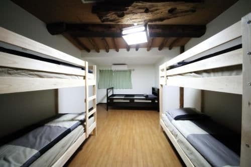 Room for 5 person with Shared Bathroom