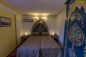 Riad Tahra4