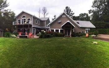 The Muskoka Rose Guest House & Retreat0