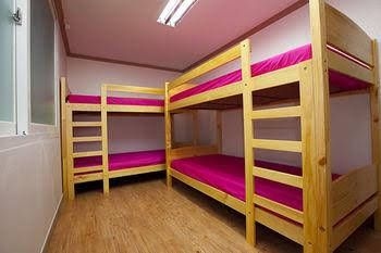 Neighbors Guesthouse2