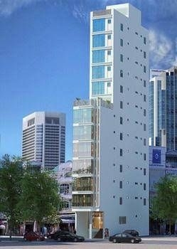 Lucky Star Hotel2