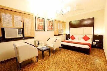 OYO Rooms Signature Tower2