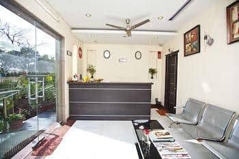 OYO Premium Medanta 2 OYO Premium Medanta 2
