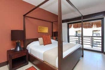 Aldea Thai by Moskito Aldea Thai by Moskito