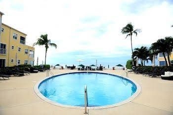Regal Beach Club 6311