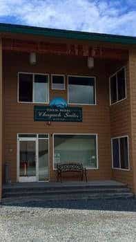 Totem Inn and Suites