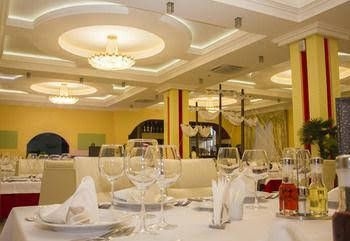 Vision Hotel2