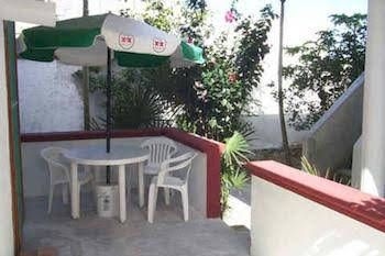 Alicia's Bed & Breakfast4