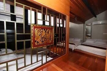 Courtyard at Heeren Boutique Hotel2