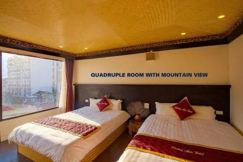 Quadruple Room with Mountain View