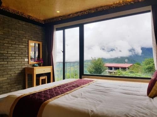 Quadruple Room with Mountain View
