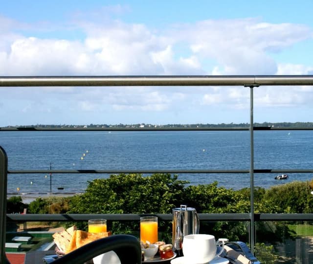 DOUBLE SUPERIOR SEA VIEW