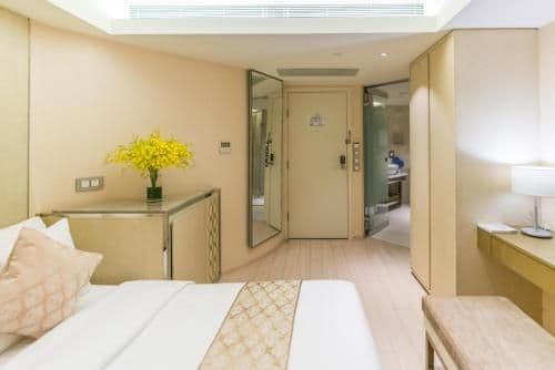 Superior Queen Room