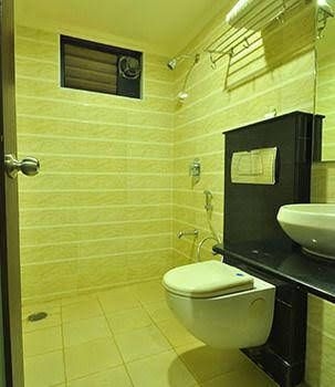 Hotel Premier Comforts4