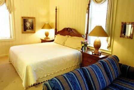 Hotel Winneshiek
