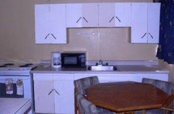 Budget Host Frontier Inn1