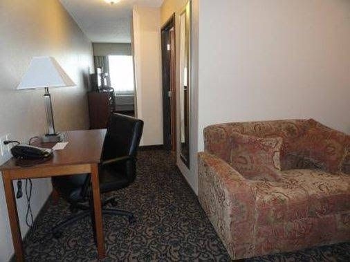 Canby Inn And Suites0