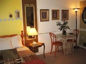 Opus 74 Bed & Breakfast3