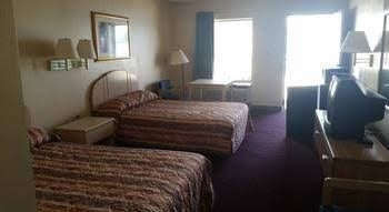 Royal Inn4