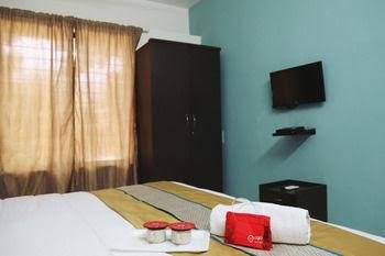 OYO Apartments Aundh4