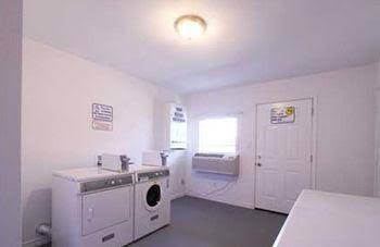 Hempstead Country Inn & Suites0