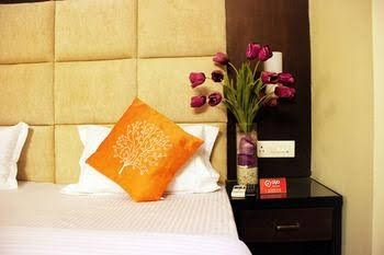 OYO Premium Saharanpur Road3