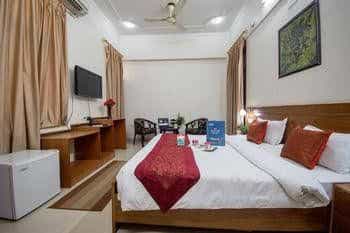 OYO Rooms Lucknow City Mall