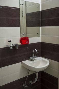 OYO Rooms Nadra Bus Stand4