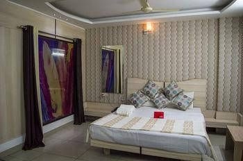 OYO Rooms Nadra Bus Stand3
