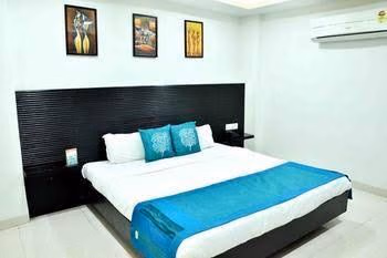 OYO Rooms Rasoma Circle0