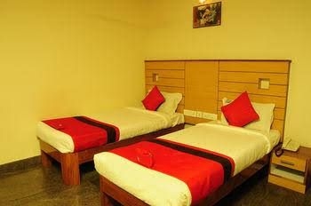 OYO Rooms Srinivasam Complex0
