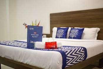 OYO Rooms Vikrant Khand2