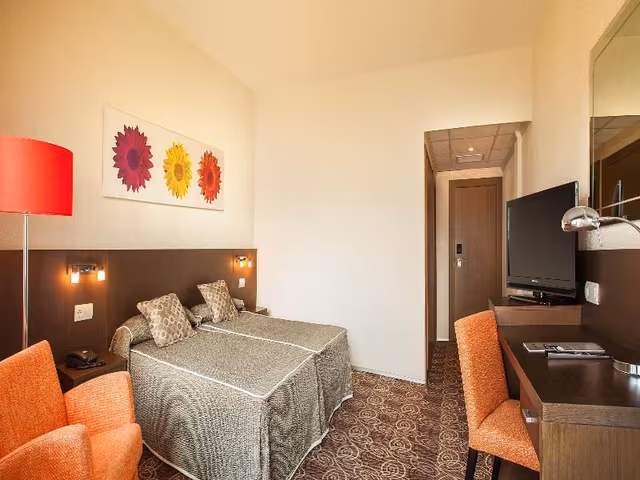 Double or Twin STANDARD