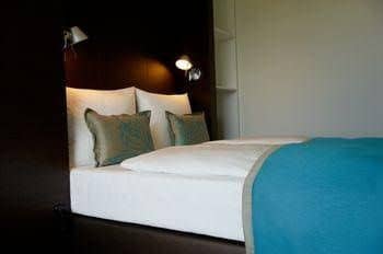 Motel One Amsterdam Motel One Amsterdam