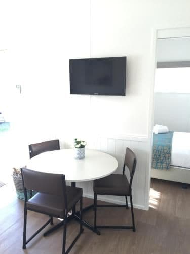 Two-Bedroom Villa (Sleeps 5)