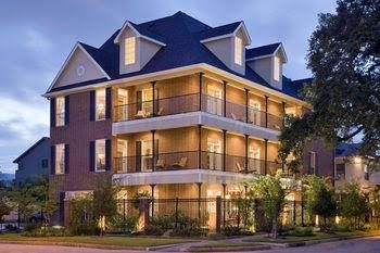 La Maison in Midtown0