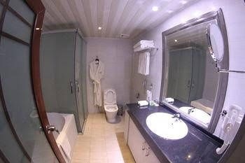 Golden Tulip La Palisse Kigali3