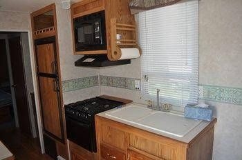 Walnut Acres Campground - A Cruise Inn Park0