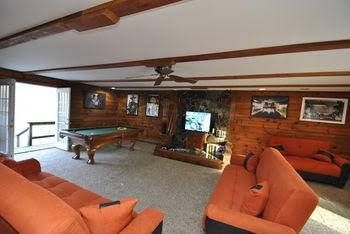 Grand Summit Lodge on Whiskey Mountain2