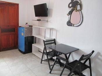 Far Out Boutique Hotel4
