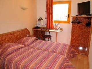 Resort Gemenos0