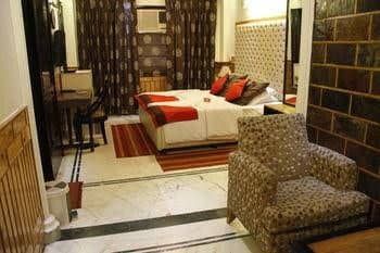 OYO Rooms Jangpura Extension K Block OYO Rooms Jangpura Extension K Block